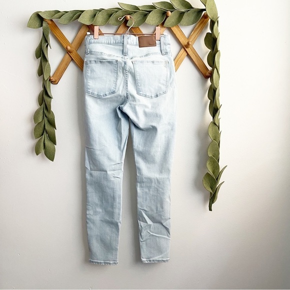 Madewell 9” Mid-rise Skinny Crop Jeans in Coolmax - Picture 5 of 10